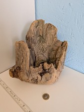 4889# SCULPTURED PIECE