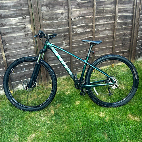 Trek 29in hardtail mountain - trek,