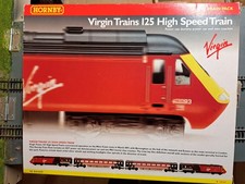 Hornby Virgin Train Set