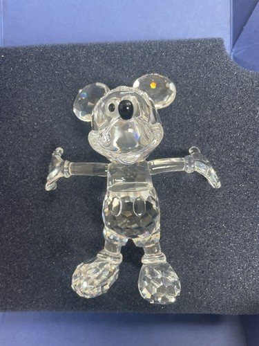 Swarovski crystal showcase - swarovski,