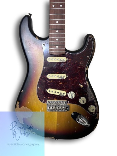 Vintage icon stratocaster - vintage,