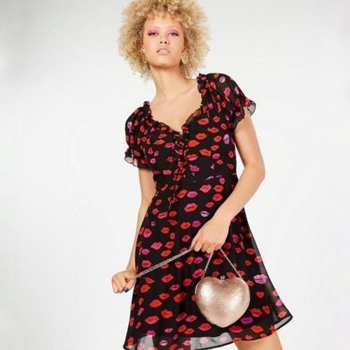 Betsey johnson y2k - johnson, vtg