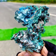 173GNatural copper mine with malachite Primitive mineral specimen Gemstone Rare