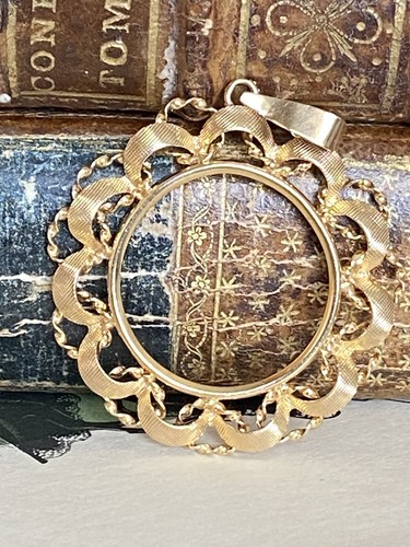 9ct gold full - gold, sovereign