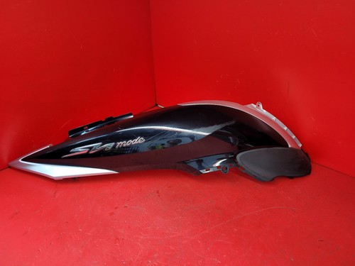 Honda 125 right side panel - 125,
