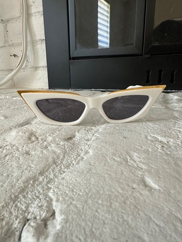 Valentino white cat eye - white,