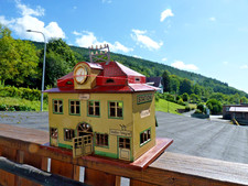 BUB Station Tin O Gauge ~ 1939