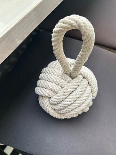 Weighted door stop rope knot - rope,