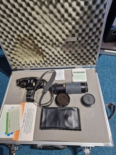 Canon slr camera - slr, &