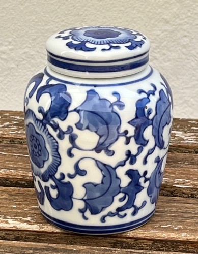Vintage chinese blue - chinese, white