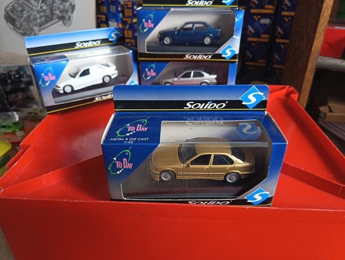Boxed model solido bmw - 1/43,
