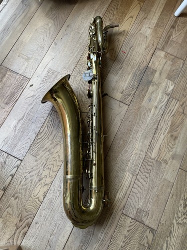 Baritone saxophone low - baritone, bb