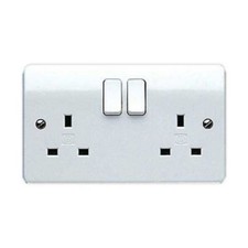 MK K2747WHI Logic Plus 2 Gang