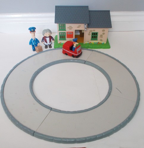 Bundle postman pat - pat, mrs