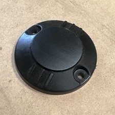 Yamaha XJR 1300 2014-2025  - 1500  miles- oil pump cover engine casing P515E