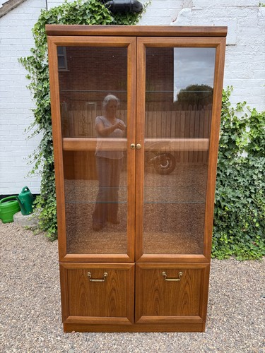 Vintage glazed display - glazed,