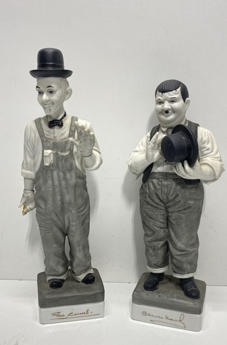 Laurel hardy figurine lot - &,