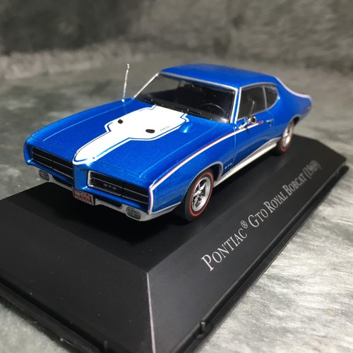 New deagostini american - 1:43,