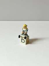 Hantel D Alphabet Block with