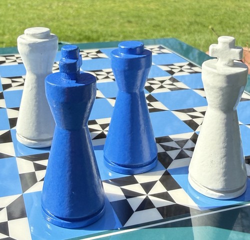 Print works lacquered chess - lacquered,