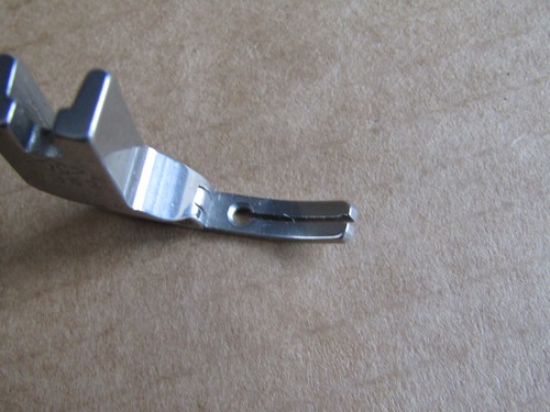 Vintage singer sewing high - vintage, sewing-high