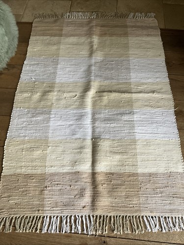 Bnwt rag rug 170 - bnwt,