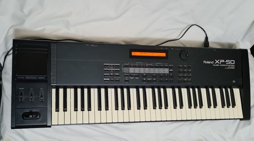 Roland keyboard - xp-50,