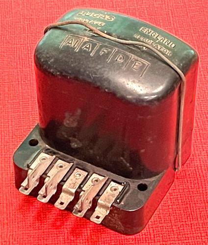 Lucas 37283 triumph - lucas,