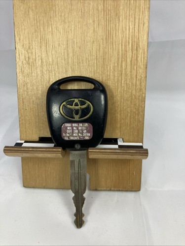 Toyota car key fob buttons - key,