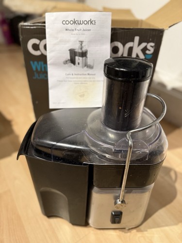 Cookworks 700w whole fruit - 700w,