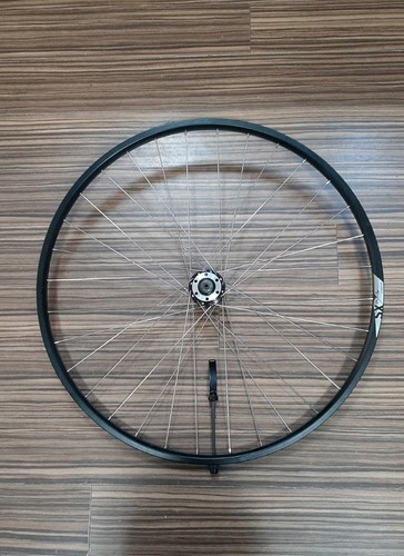Cube 29er 700c disc - 700c, front