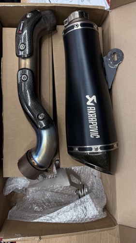 Akrapovic titanium end - end, and