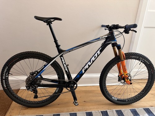 Pivot les carbon - les, hardtail