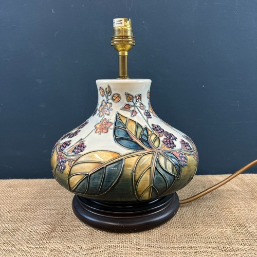 Vintage moorcroft pottery - moorcroft,
