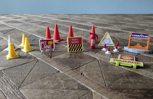 Lot vintage toy - lot, road