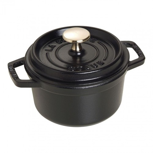 Staub cast iron cocotte - cast,