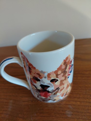 Corgi and crown - ,