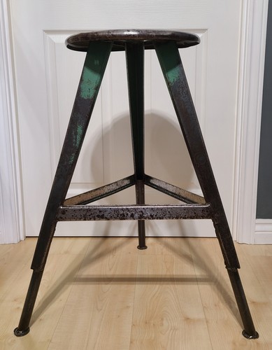 Industrial tripod metal stool - tripod,