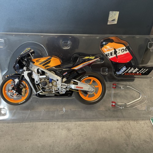 Minichamps honda rc211v - 1/12,