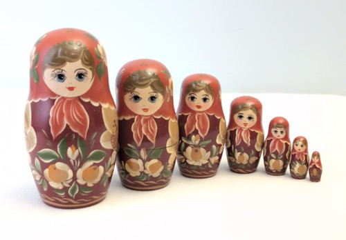 Russian matryoshka nesting - russian,