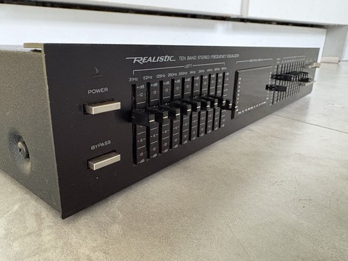 Realistic 9081 spectrum - realistic,