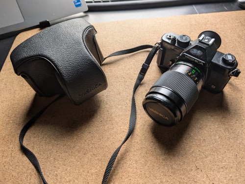 Yashica vintage camera - fx-3,