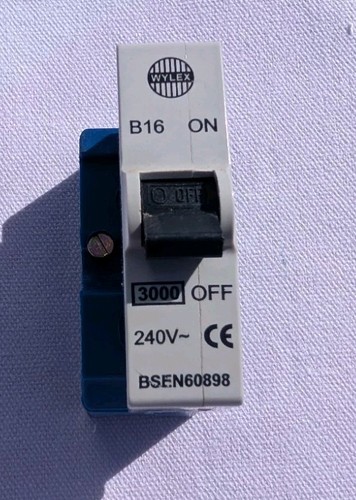 Wylex 16a type push plug - wylex,