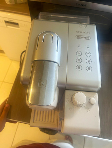 Longhi nespresso lattissima - de'longhi,