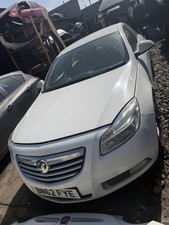 Vauxhall Insignia White