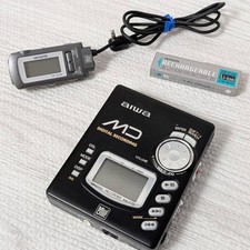 AIWA AM-F70 Portable MD Player