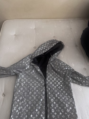 Louis vuitton men grey - vuitton,