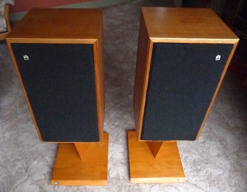Castle kendal speaker pair - castle, ii
