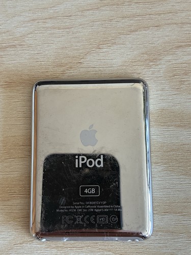 Ipod nano 3rd generation - nano, 4gb
