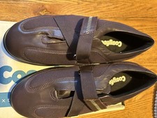 Cosyfeet Training Shoe Size 6